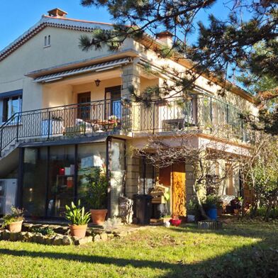 Maison 7 pièces 290000 €