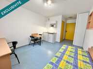 Studio dans résidence étudiante avec parking — photo 3