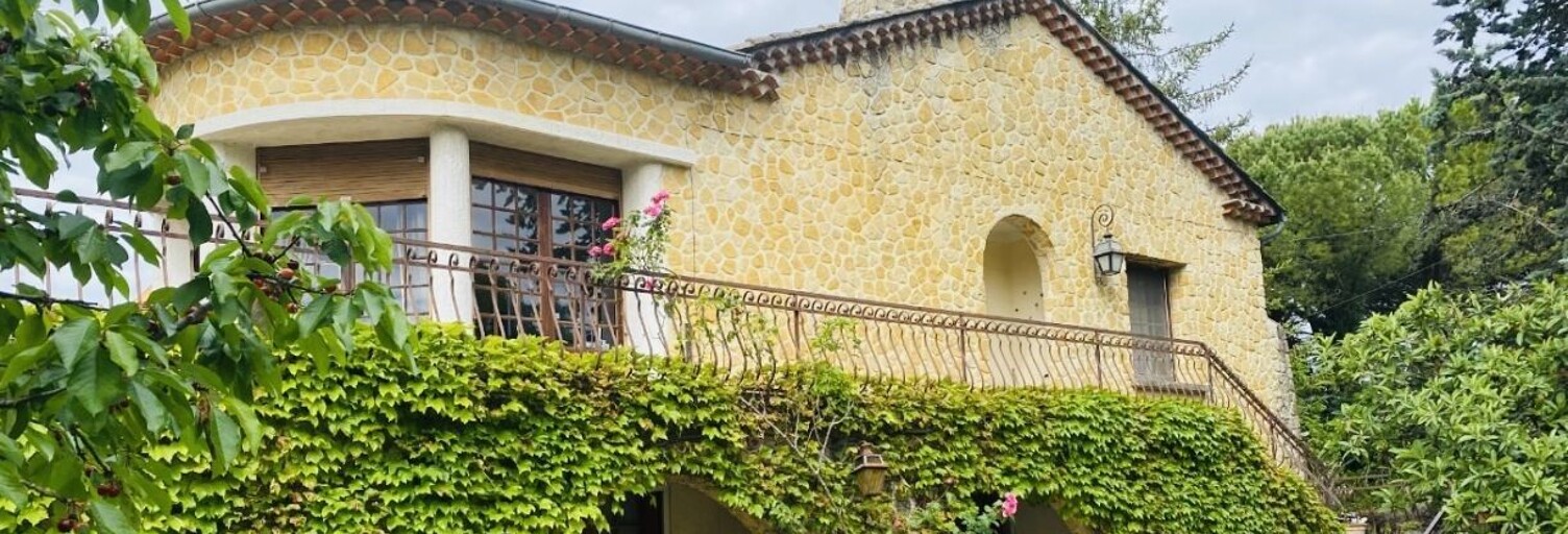 Maison 10 Pièces 250 m² à vendre à Vaison-la-Romaine (84110)