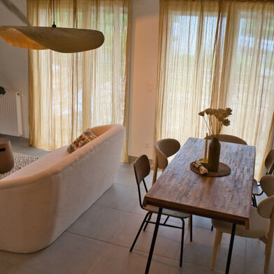 Maison 5 pièces 374000 €