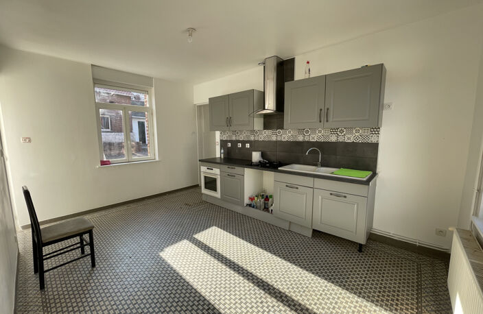 Maison familiale avec dépendances Secteur de Beaumetz — photo 3
