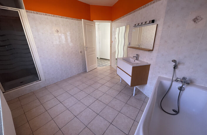 Maison familiale avec dépendances Secteur de Beaumetz — photo 4