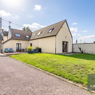 Maison 5 pièces 254000 €