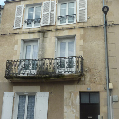 Maison 8 pièces 181900 €