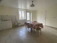 Maison de village avec dépendances et terrain attenant — photo 3
