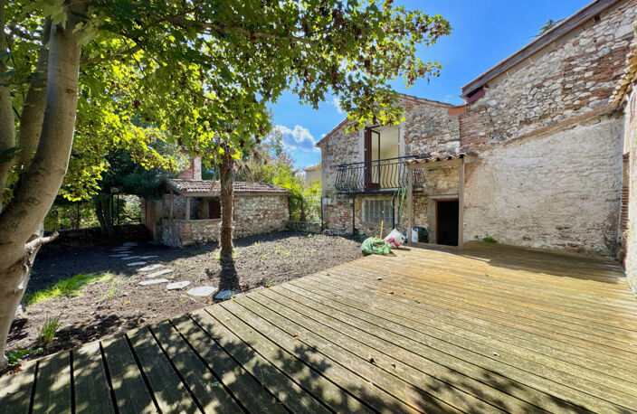 Maison de village avec garage et jardin — photo 4