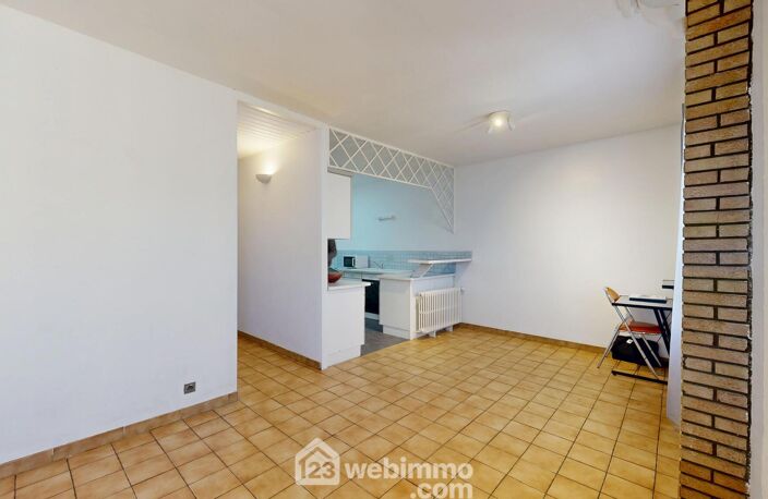 Appartement - 65m² - Noyon — photo 2