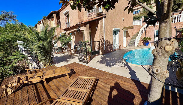 Villa / Maison 5 pièces  à vendre Toulon 83100