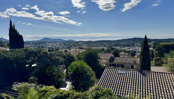 Villa / Maison 5 pièces  à vendre Toulon 83100