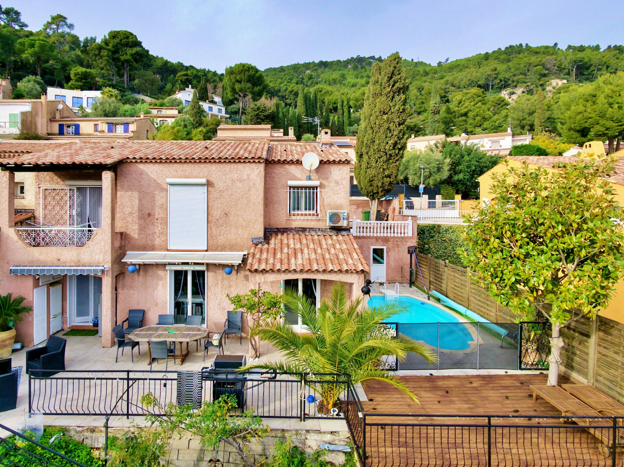 Villa / Maison  T5 à vendre Toulon 83100