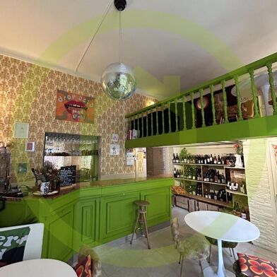 Commerce  224000 €