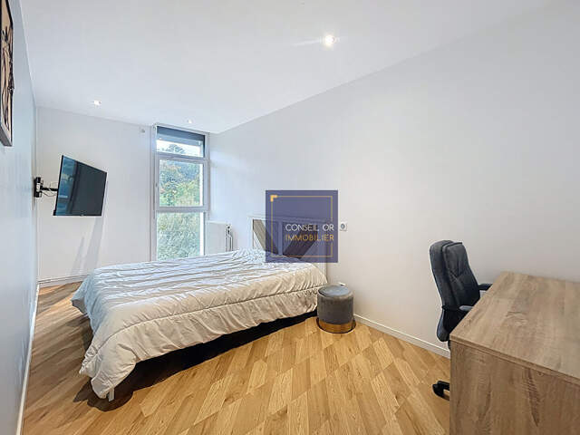 Chambre 3 - COLOCATION 14m² - Oullins — photo du bien