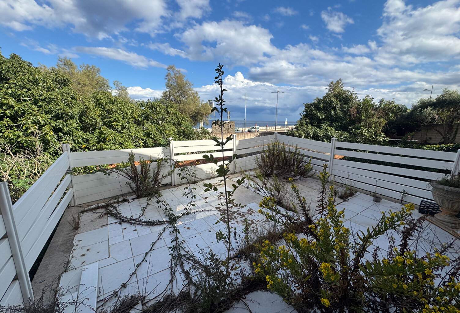 À vendre Bien atypique à réhabiliter  Entrée sud de Bastia — photo 1