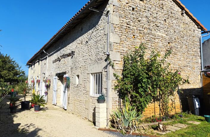 LONGERE 3 CHAMBRES - VAL DE COMPORTE — photo 3