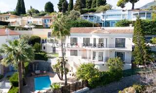 Maison 5 Pièces 240 m² à vendre à Roquebrune-Cap-Martin (06190)