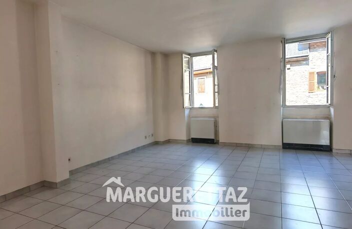 Appartement T4 à TANINGES — photo 4