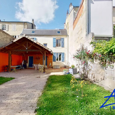 Maison 7 pièces 325000 €
