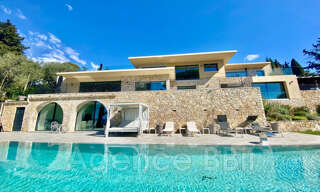 Maison 8 Pièces 372 m² à vendre à Mougins (06250)