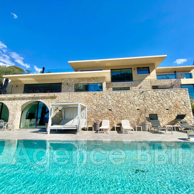 Maison 8 pièces 3500000 €