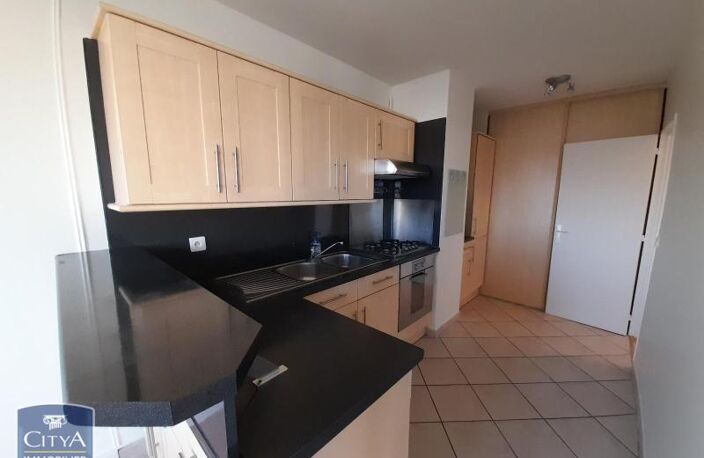 Location appartement 3 pièces 71 m² à Tours (37000) — photo 3