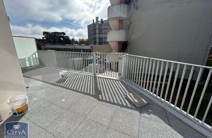 Location appartement 2 pièces 42 m² à Tours (37100) — photo 4