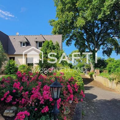 Maison 8 pièces 249900 €