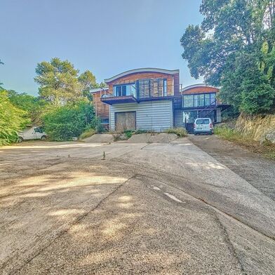 Maison 9 pièces 299000 €