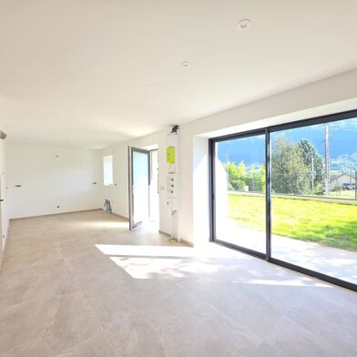 Maison 5 pièces 449000 €