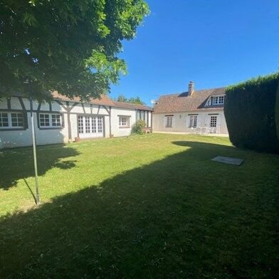 Maison 10 pièces 399000 €