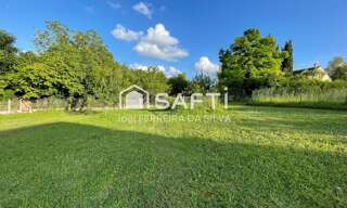 Terrain  758 m² à vendre à Pont-sur-Yonne (89140)