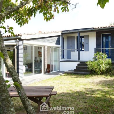 Maison 7 pièces 568600 €