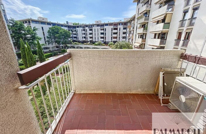 Perpignan - Rés. Anatole France avec piscine - Appt T4 avec cave et parking — photo 2