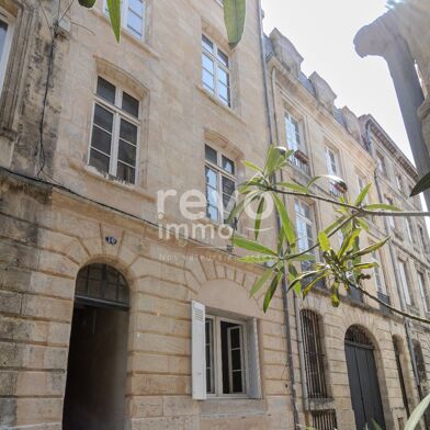 Immeuble  386900 €