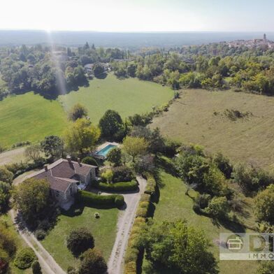 Maison 9 pièces 399000 €