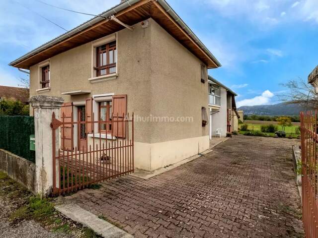 Maison familiale de 125 m² avec jardin et puits — photo du bien
