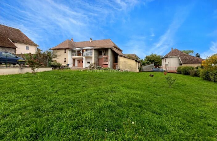 Maison familiale de 125 m² avec jardin et puits — photo 2