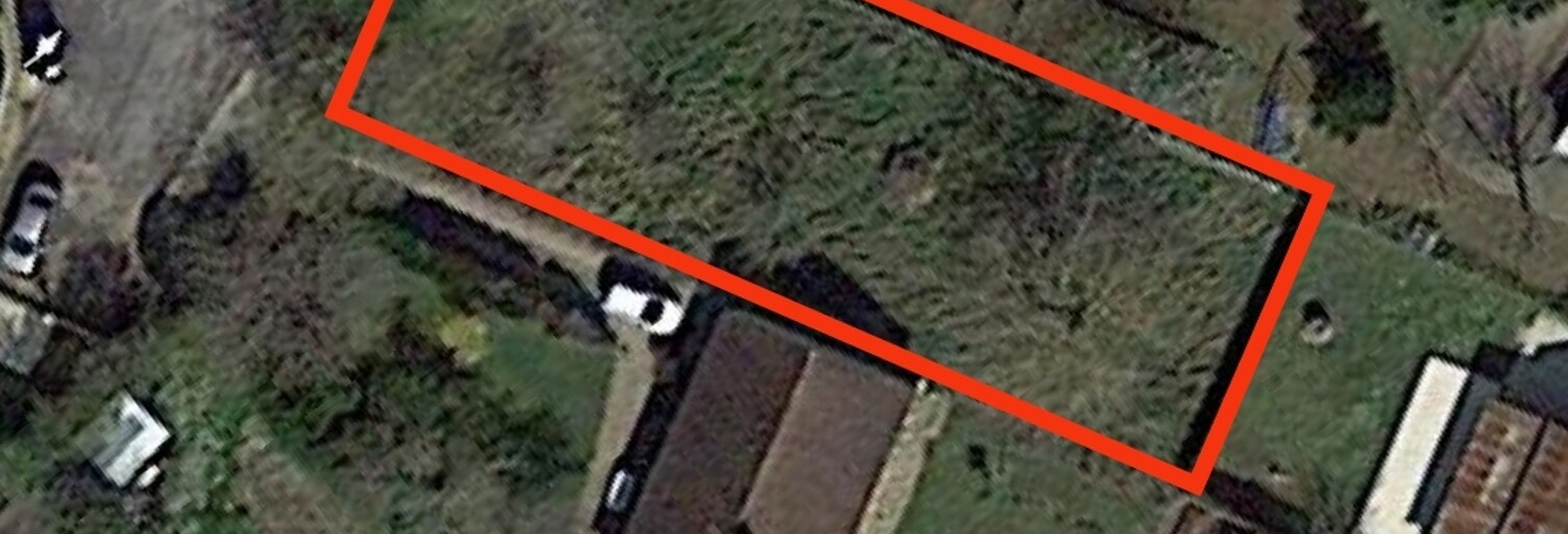 Terrain  682 m² à vendre à Villeneuve-sur-Yonne (89500)