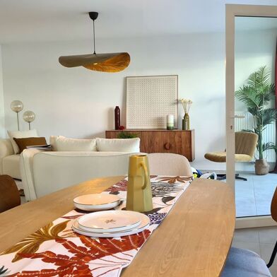 Appartement 3 pièces 315100 €