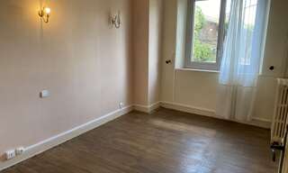 Maison 11 Pièces 200 m² à vendre à Villeneuve-d'Olmes (09300)