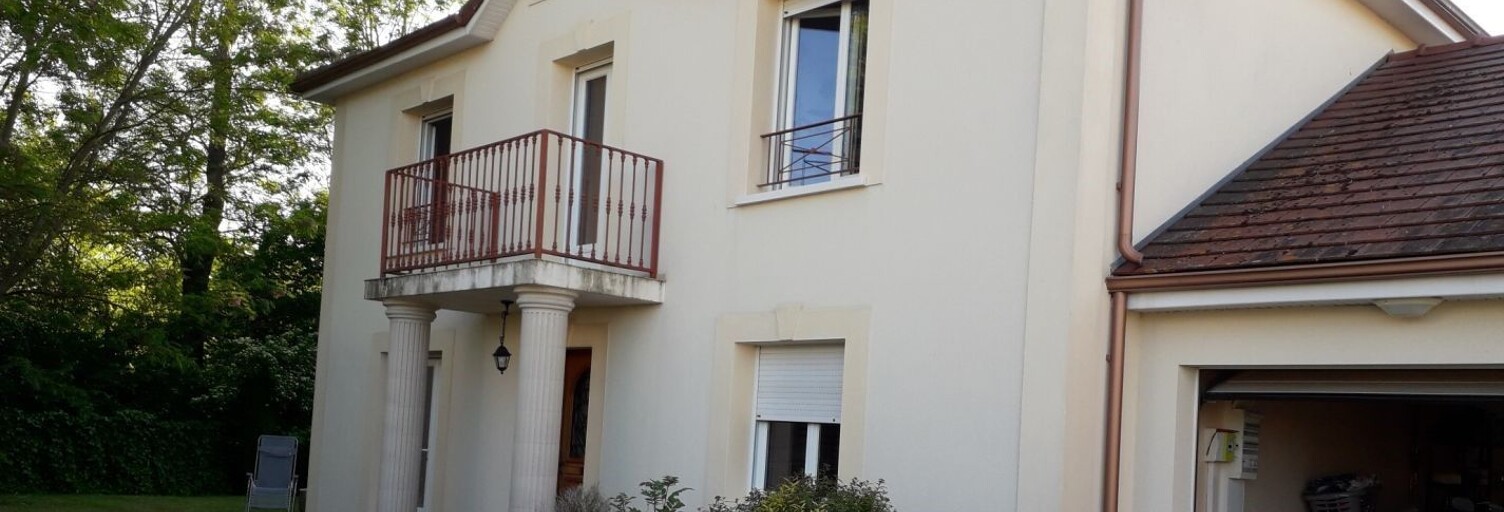 Maison 7 Pièces 154 m² à louer à Saint-Parres-aux-Tertres (10410)