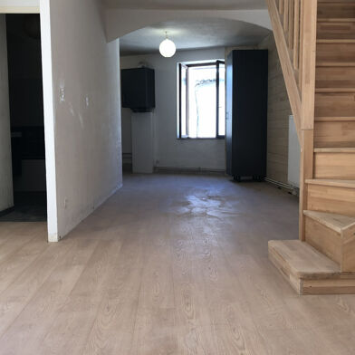 Appartement 4 pièces 145000 €