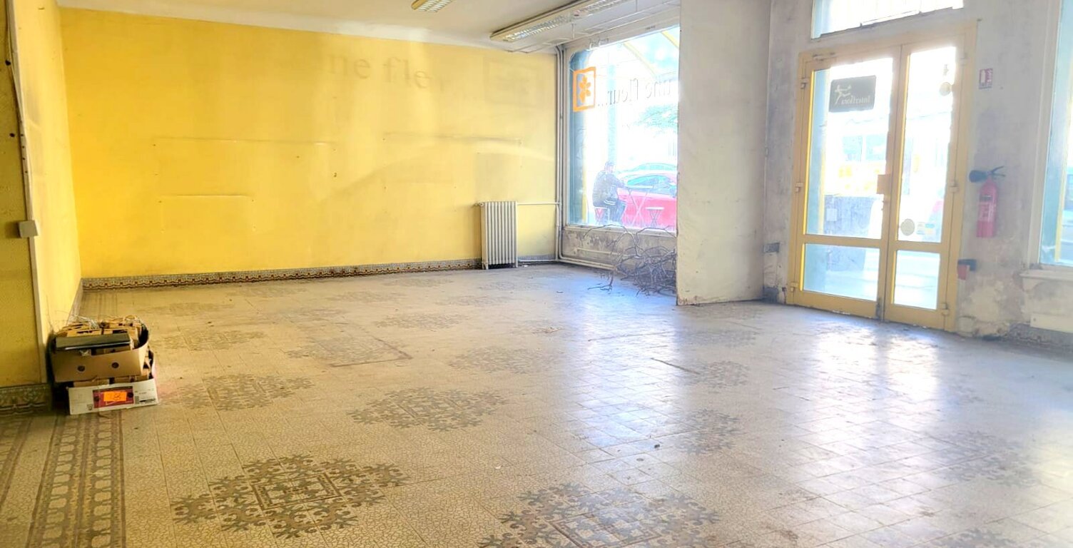 Immeuble mixte — photo 1