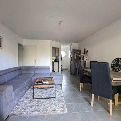 Appartement 3 pièces 114000 €