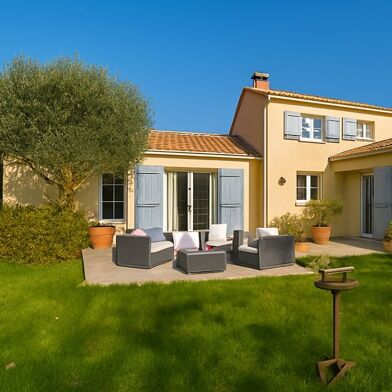 Maison 8 pièces 550000 €