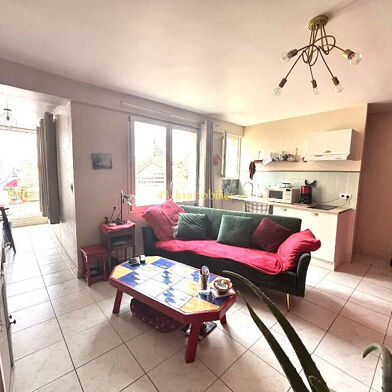 Appartement 1 pièces 94800 €