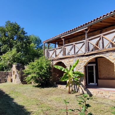 Maison 12 pièces 319000 €