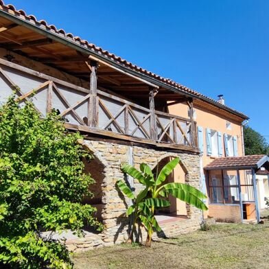 Maison 12 pièces 319000 €