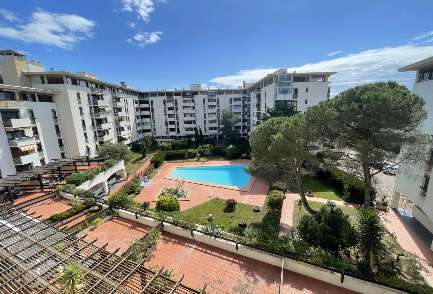PERPIGNAN RES SECURISEE LOT 2 LOGEMENTS — photo 1