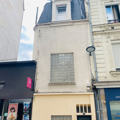 Immeuble  337600 €