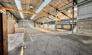 Commerce  2410 m² à vendre à Saint-Pierre-des-Corps (37700)